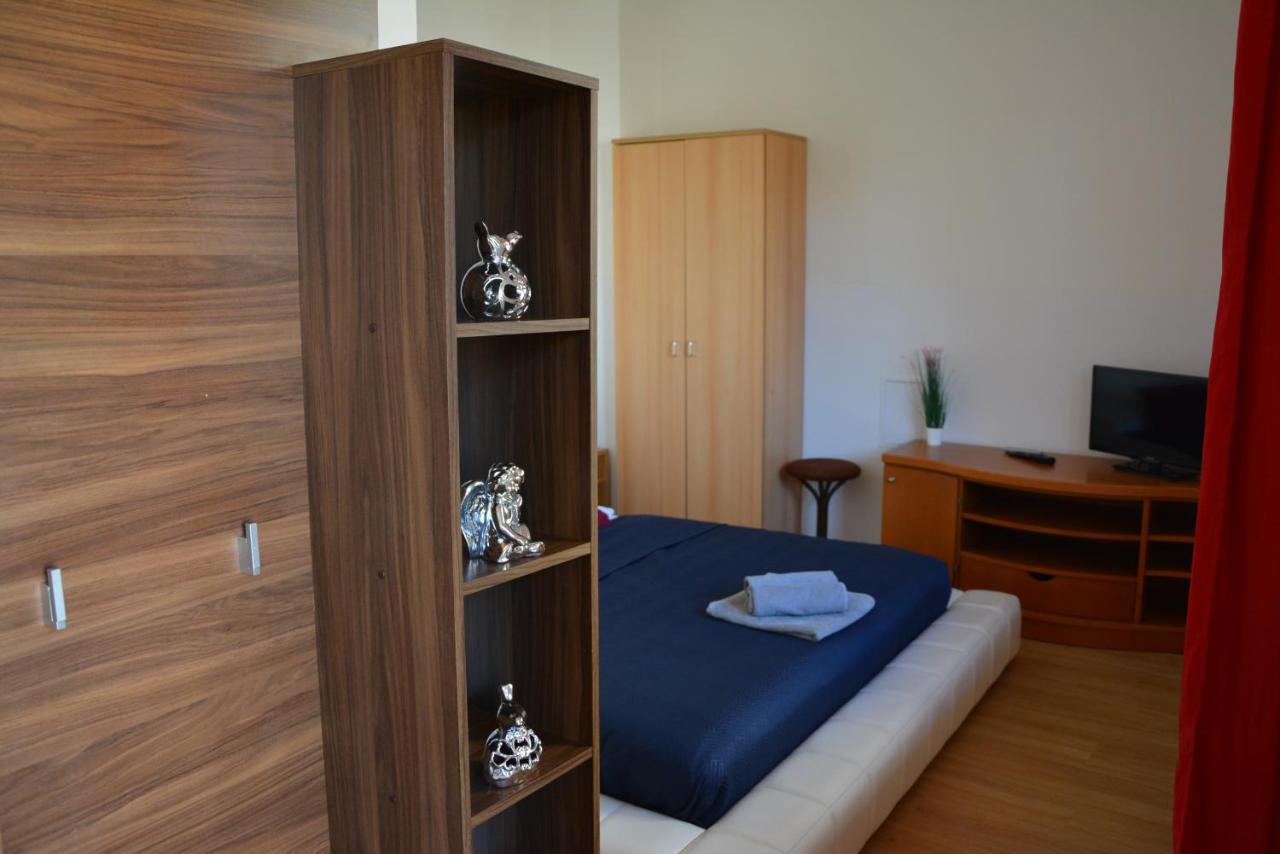 Penzion Locanda เบอร์โน ภายนอก รูปภาพ
